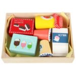 Wooden kitchen pretend toy