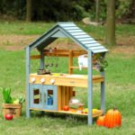 Outdoor House Theme Kitchen Play Set for Kids with Stove and Pretend Food Garden Backyard Pretend Play Toy