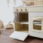 Wooden children's playhouse kitchen toy washing machine refrigerator cookware set for girls as a gift - Image 2