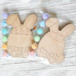 Cute Animal Shape Bunny with Custom Faces and Clothes for DIY Craft Kits Handicrafts DIY Children's Painting Cut Wood Ornaments