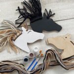 Hot Selling DIY Wooden Pony Shape Felt Letter Board Religious Handmade Coloring Toys Engraving for Kids Creative Painting Board